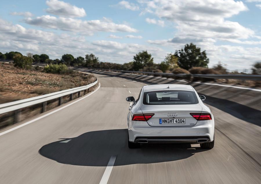  Audi A7 Sportback h-tron Quattro Concept 2014 года  (фото 4 из 34)